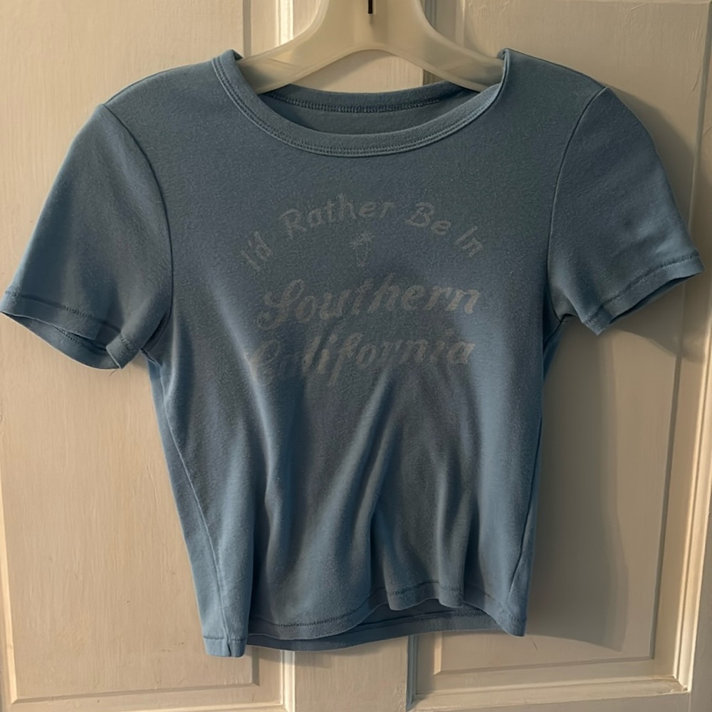 american eagle tee WORN ONCE